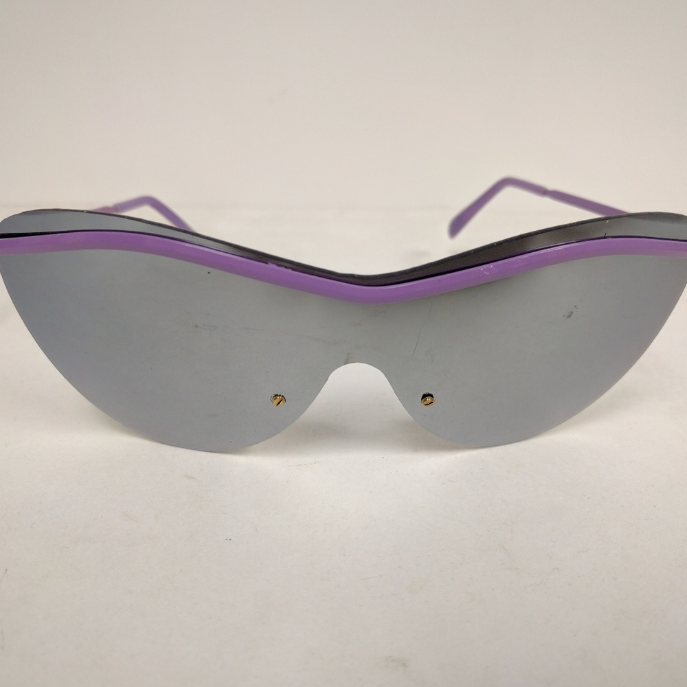 NWT true vintage 80's / 90's lady's fashion wing rimless blade sunglasses